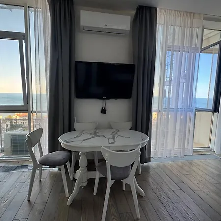 Nautilus 19 Pearl Sea View Oděsa