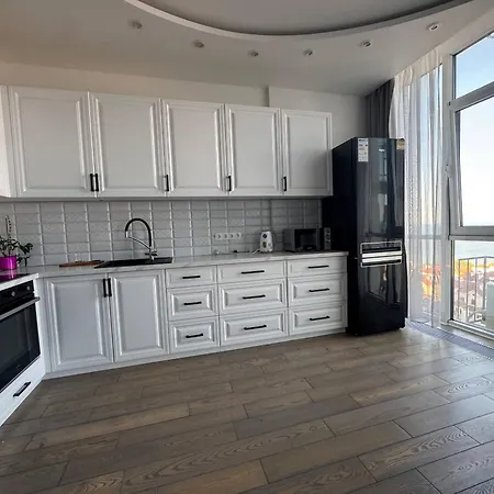 Nautilus 19 Pearl Sea View Apartmán *